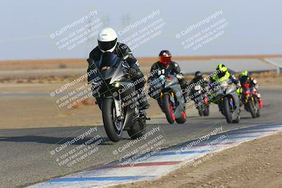 media/Nov-27-2022-TrackDaz (Sun) [[cade7723f3]]/A Group/2pm (Wheelie Bump)/